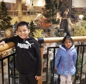 Meet your Posher, Milton